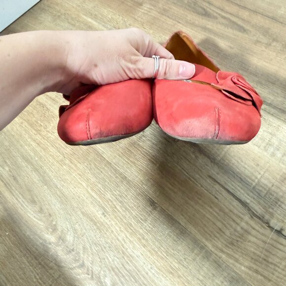 Vintage Arnold Churgin Red Leather Red Mary Jane Flats with 3D Flower Fairy 38 - Picture 7 of 11